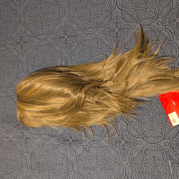 NWT Sensational wig by TressAllure + 5 unused wig caps - Picture 11 of 12